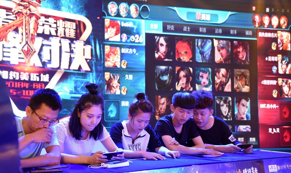 德州扑克新手太想看穿别人（德扑新手过度专注于看透对手）