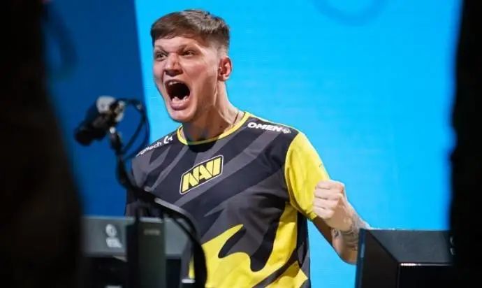 麻将后期为什么要收（打麻将到后期为什么要收紧牌路）