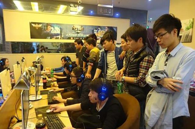 你是不是没看队友（你是不是忽视了队友）